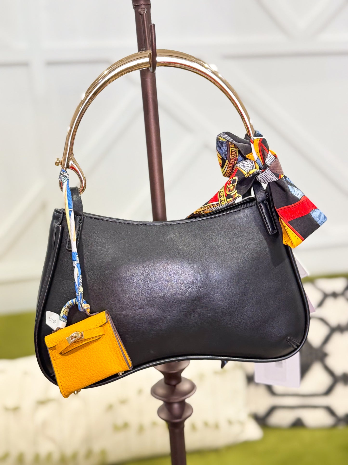 Brisbane Curved Shoulder Bag