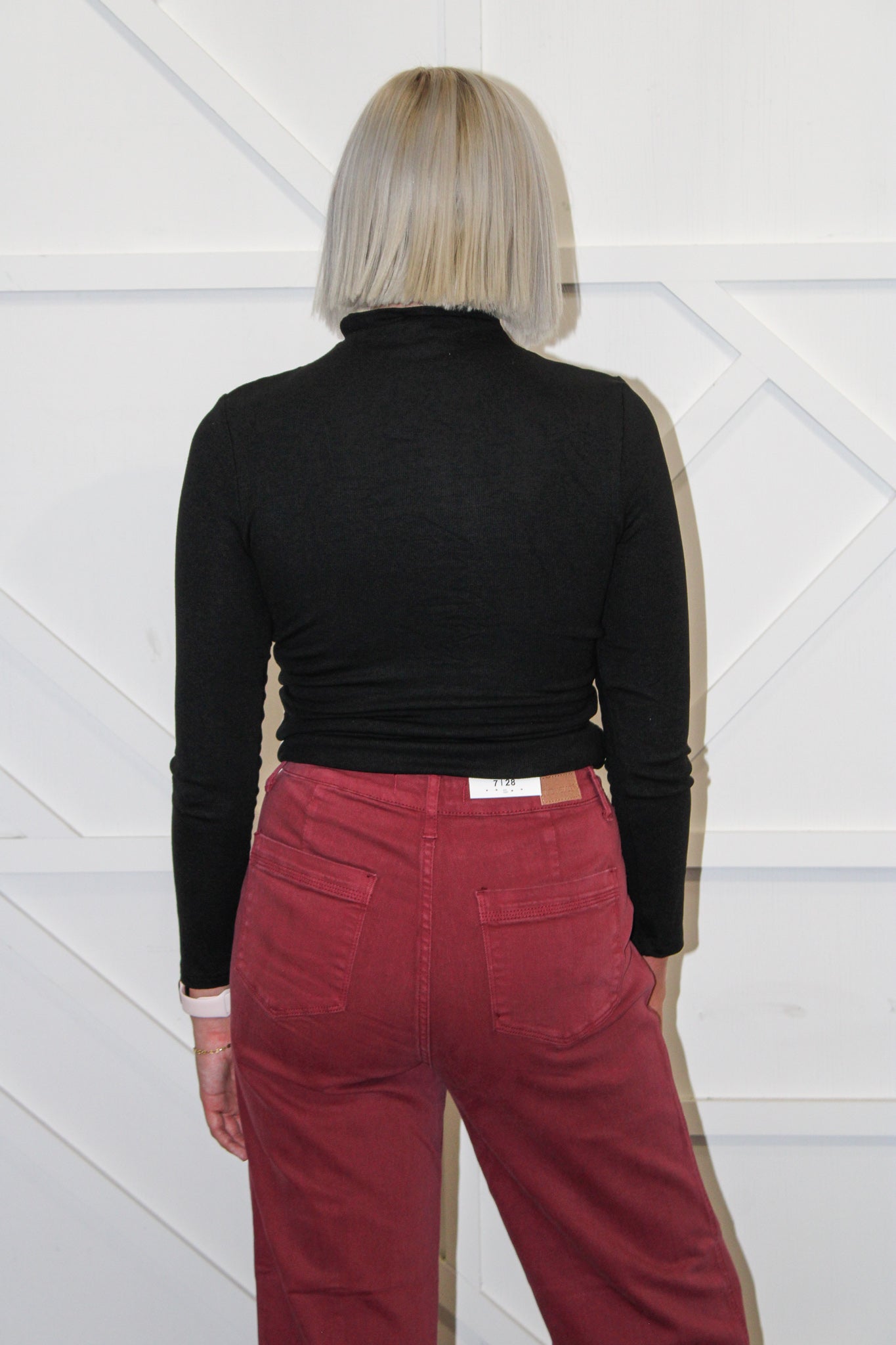 HW Front Seam Straight Jean