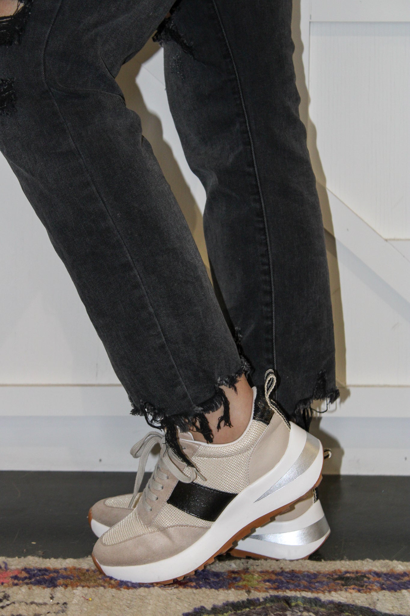 Serafina Sneaker