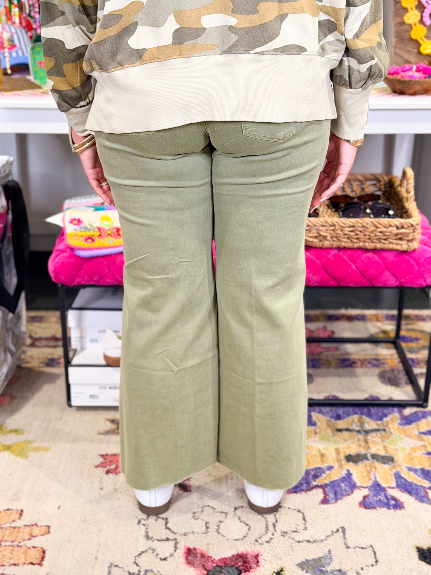 Micah Vetiver Pant