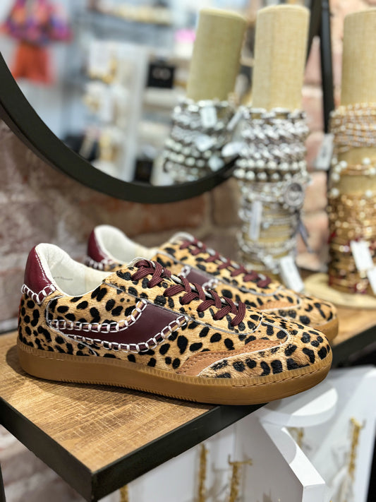 Notice Leopard Sneaker