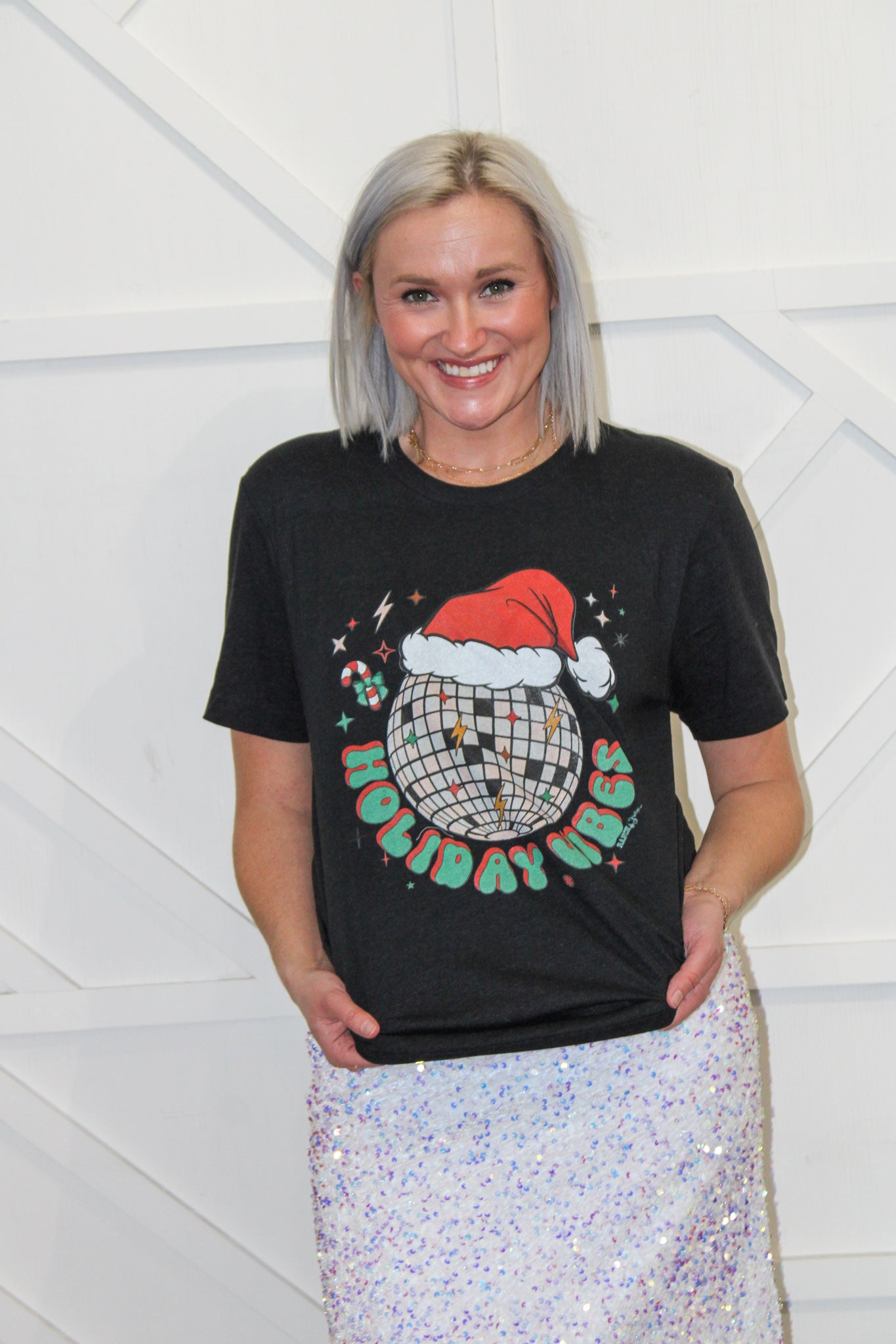 Holiday Vibes Graphic Tee