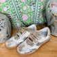 Notice Velcro Sneaker