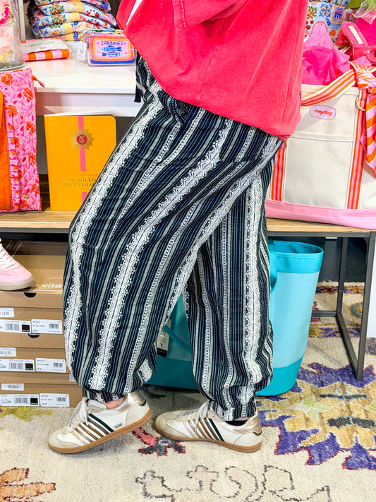 Textured Linen Pant