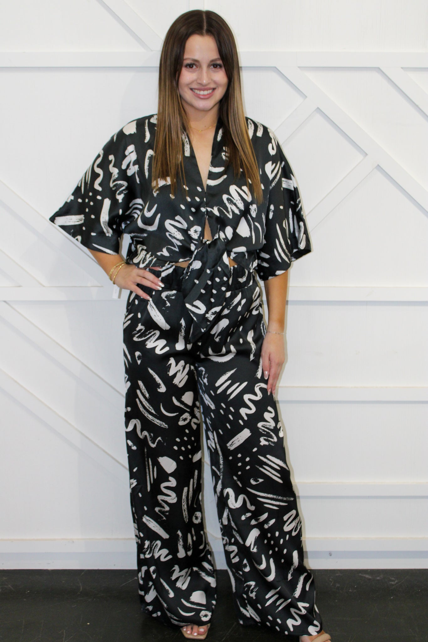 Kiley Abstract Top & Pant Set