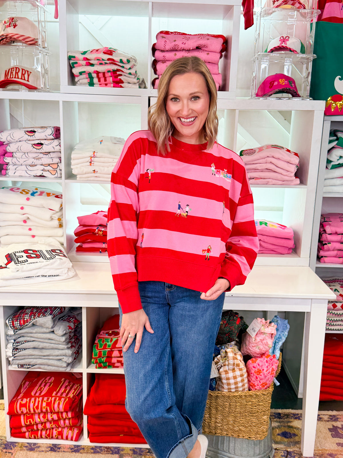 Gifting Embroidery Relax Sweatshirt